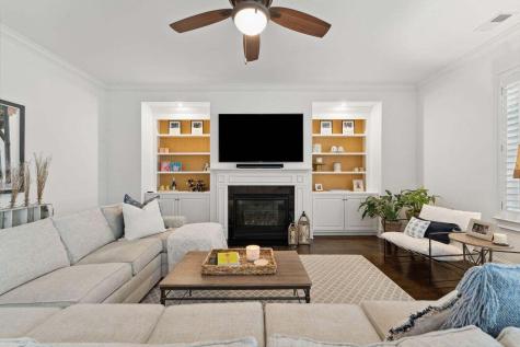 2526 Daniel Island Drive Daniel Island SC 29492