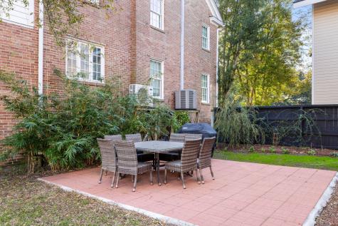 301 Broad Street Charleston SC 29401