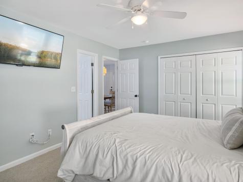 1137 Peninsula Cove Drive Charleston SC 29492