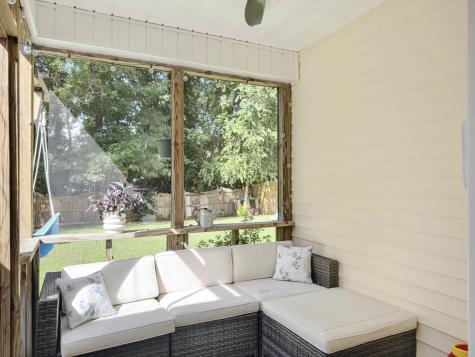 1137 Peninsula Cove Drive Charleston SC 29492