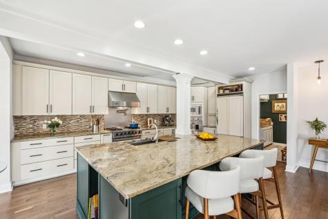 1015 Casseque Province Mount Pleasant SC 29464