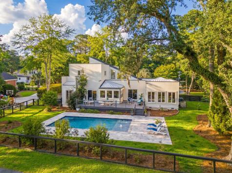 1015 Casseque Province Mount Pleasant SC 29464