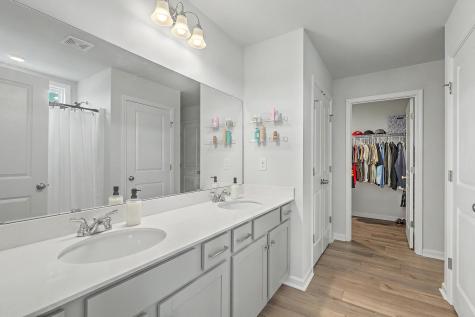 324 Gothenburg Trail Summerville SC 29486