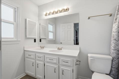 325 Courtney Round Summerville SC 29486