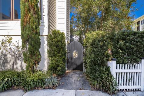 156 Tradd Street Charleston SC 29401
