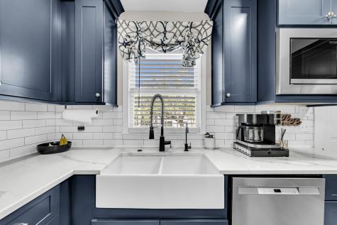 9 1/2 Halsey Street Charleston SC 29401