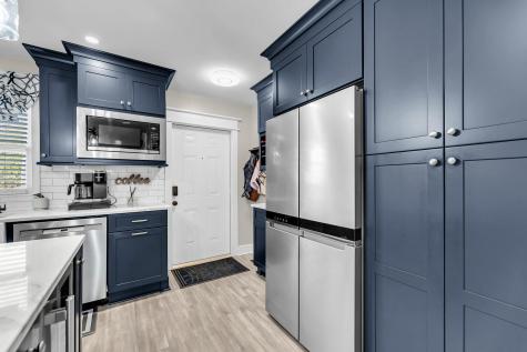 9 1/2 Halsey Street Charleston SC 29401