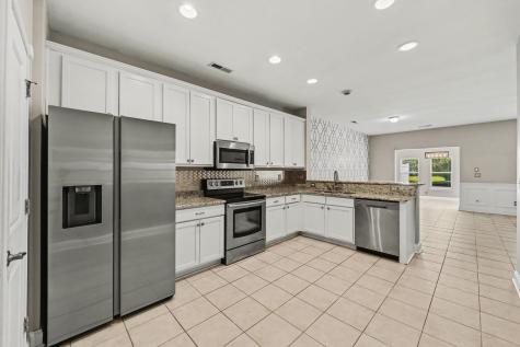 5150 Trump Street North Charleston SC 29420