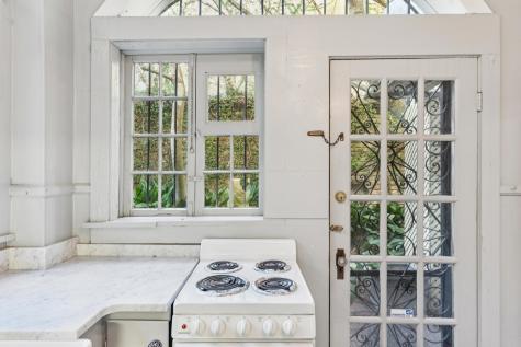 124 Church Street Charleston SC 29401