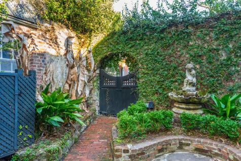 124 Church Street Charleston SC 29401