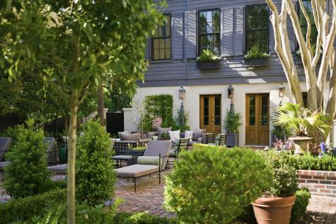 140 Queen Street Charleston SC 29401