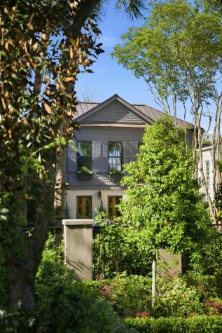 140 Queen Street Charleston SC 29401
