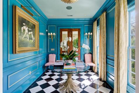 140 Queen Street Charleston SC 29401