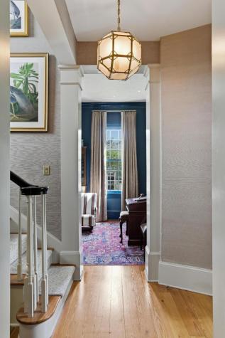 140 Queen Street Charleston SC 29401