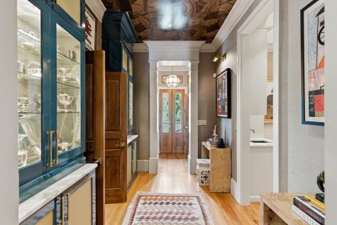 140 Queen Street Charleston SC 29401
