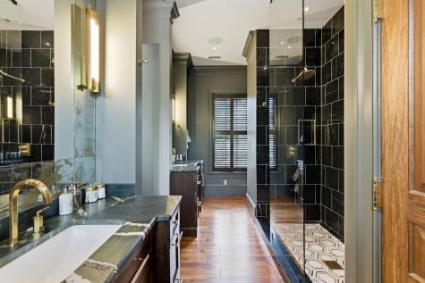140 Queen Street Charleston SC 29401