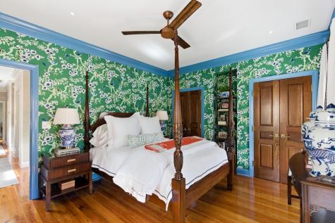 140 Queen Street Charleston SC 29401