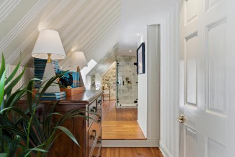 140 Queen Street Charleston SC 29401