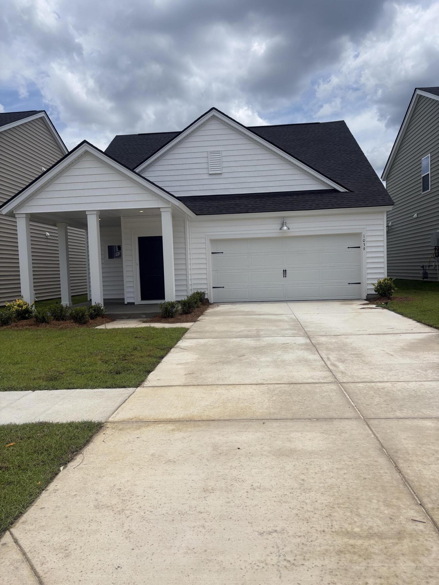 1039 Adirondack Drive Summerville SC 29485