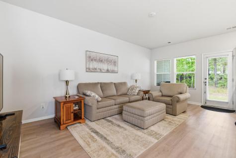 8010 Reagan Way North Charleston SC 29418
