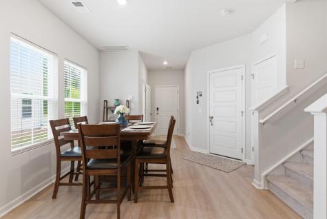8010 Reagan Way North Charleston SC 29418