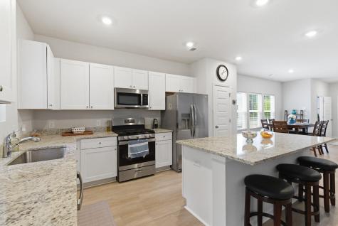 8010 Reagan Way North Charleston SC 29418