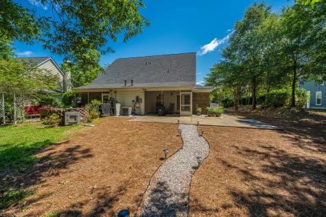2080 Kings Gate Lane Mount Pleasant SC 29466
