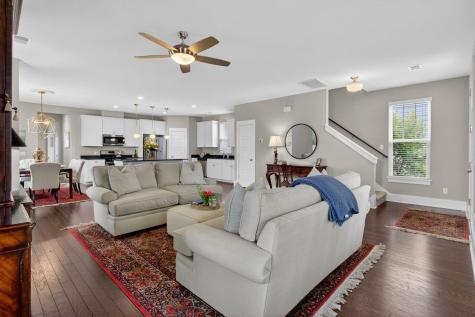 203 Gnarly Oak Lane Summerville SC 29485