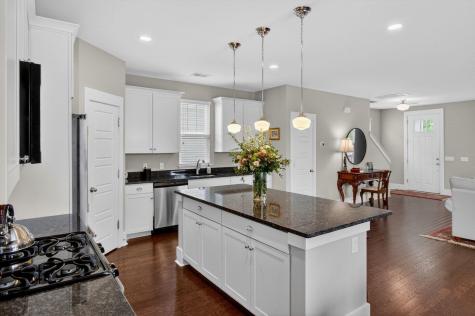 203 Gnarly Oak Lane Summerville SC 29485