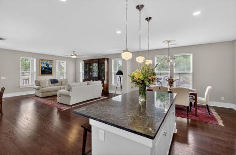203 Gnarly Oak Lane Summerville SC 29485