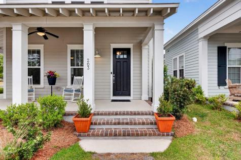 203 Gnarly Oak Lane Summerville SC 29485