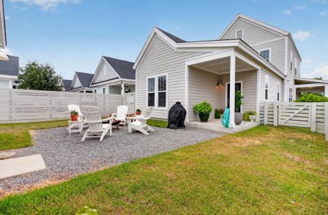 203 Gnarly Oak Lane Summerville SC 29485