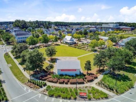 203 Gnarly Oak Lane Summerville SC 29485