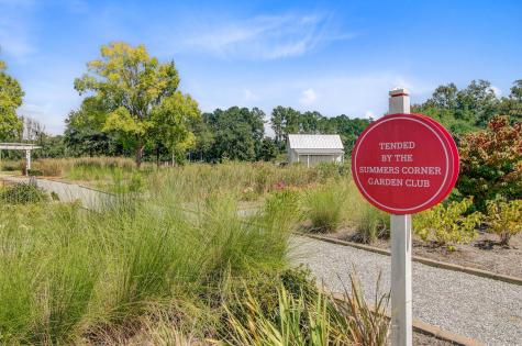 203 Gnarly Oak Lane Summerville SC 29485