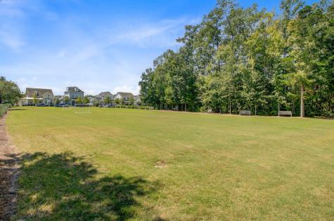 203 Gnarly Oak Lane Summerville SC 29485
