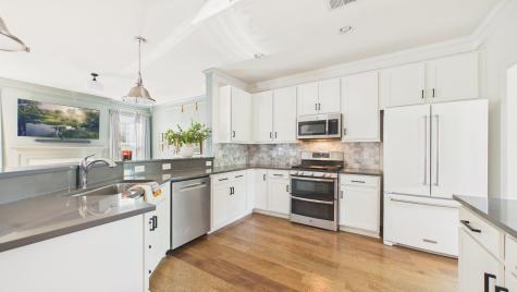 412 Topsail Court Charleston SC 29492