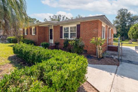4557 W Montague Avenue North Charleston SC 29418