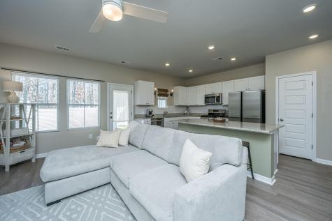 8016 Reagan Way North Charleston SC 29418