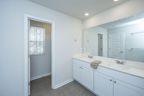 8016 Reagan Way North Charleston SC 29418