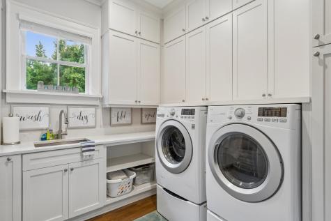 653 Barbados Drive Charleston SC 29492