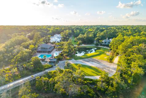 653 Barbados Drive Charleston SC 29492