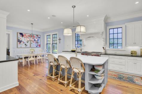 290 Delahow Street Charleston SC 29492