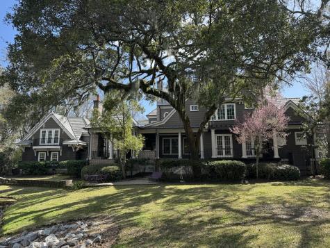 290 Delahow Street Charleston SC 29492