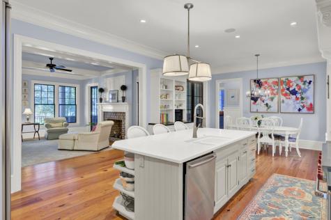 290 Delahow Street Charleston SC 29492