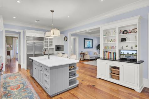 290 Delahow Street Charleston SC 29492