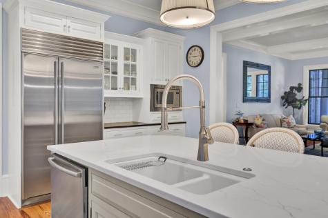 290 Delahow Street Charleston SC 29492