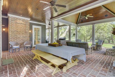 290 Delahow Street Charleston SC 29492