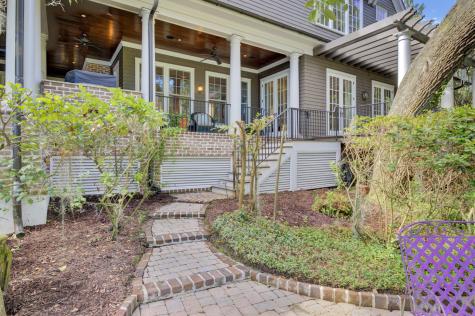 290 Delahow Street Charleston SC 29492