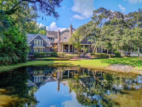 290 Delahow Street Charleston SC 29492