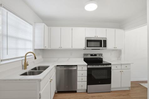 308 Saint Charles Court Charleston SC 29407